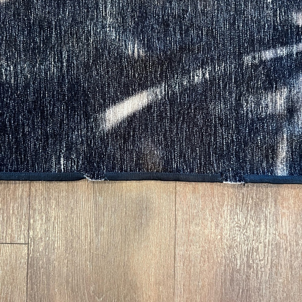Ruggable Machine Washable Rug (#1) - Picture 2 of 9